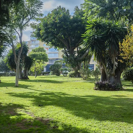 Cubo's Sea View & Fun Eurosol 아파트 *