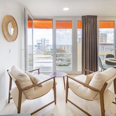 Cubo's Sea View & Fun Eurosol