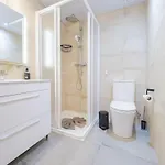 Cubo'S Sea View Studio 100M From The Beach * Торремолінос