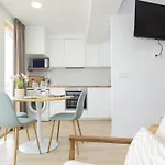 Cubo'S Sea View Studio 100M From The Beach *