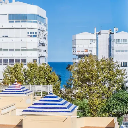 Cubo's Sea View 100m From The Lägenhet Torremolinos
