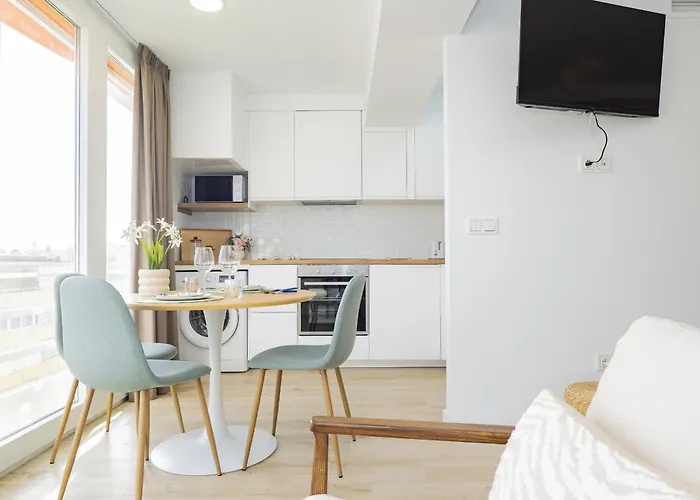 Cubo's Sea View & Fun Eurosol *