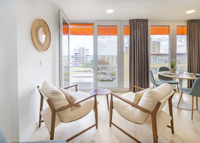 Cubo's Sea View & Fun Eurosol