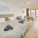Daire Cubo'S Sea View Studio 100M From The Beach *